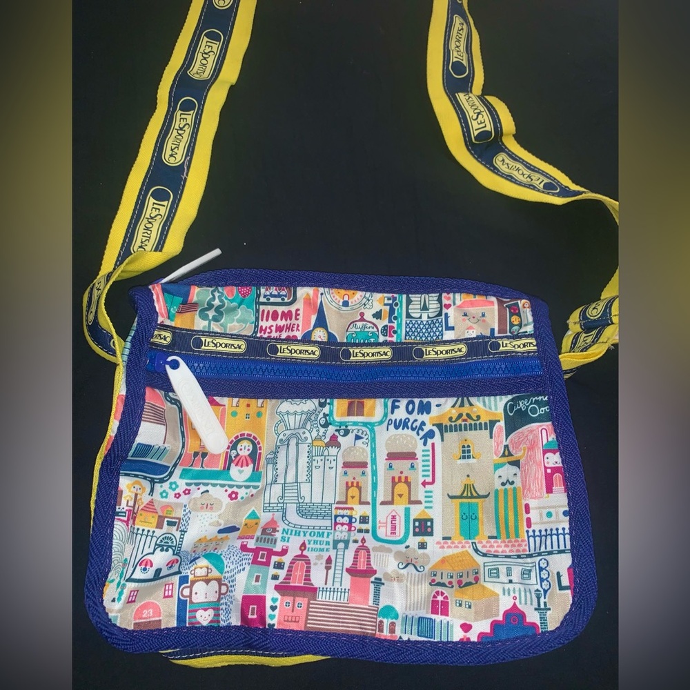 Lesportsac Crossbody Bag Vibrant Design (Artist in Residence)